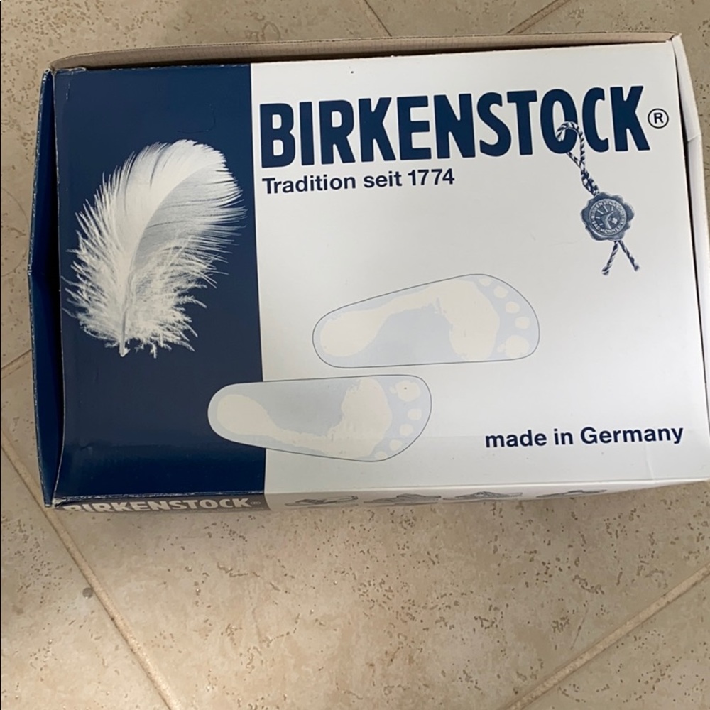 Brand new 100% leather Birkenstock Tradition Seit